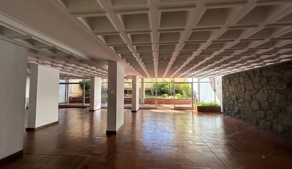 WhatsApp Image 2025-04-01 at 14.12.22 (7)