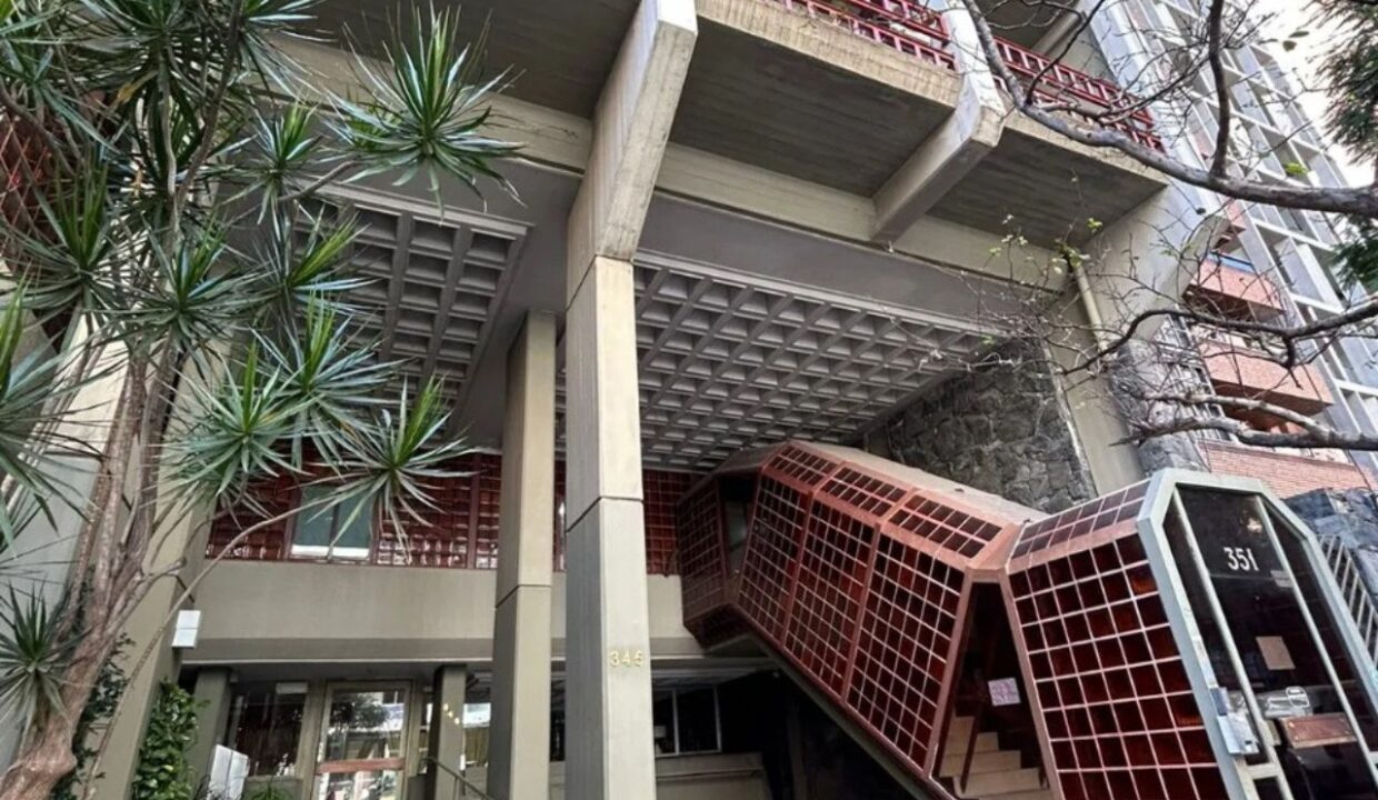 WhatsApp Image 2025-04-01 at 14.12.23 (1)