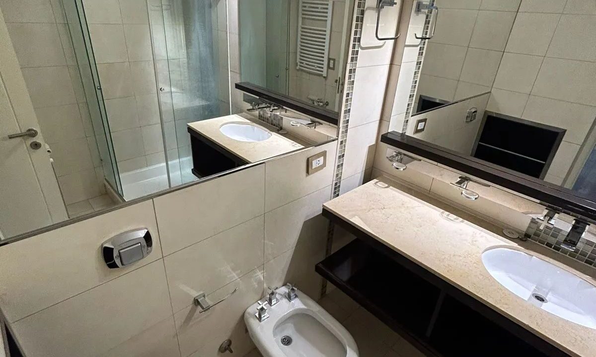 WhatsApp Image 2025-04-10 at 17.38.16 (1)